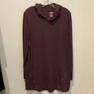 Women's Duluth hooded lightweight long tunic